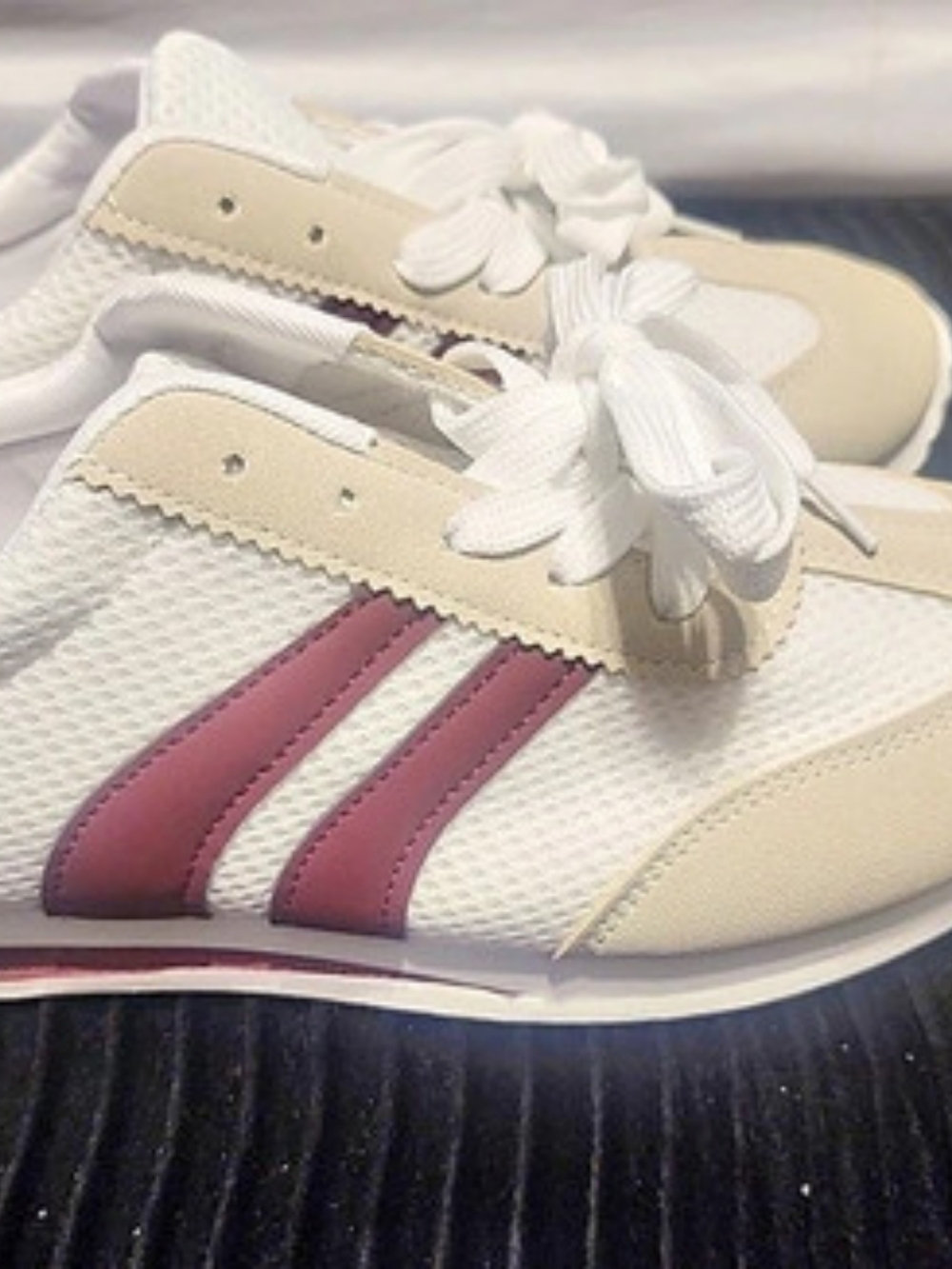 Women's Sneakers